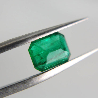 Certified Natural Emerald Gemstone | 1.41 Ct Octagon Cut Green Beryl (May Birthstone)