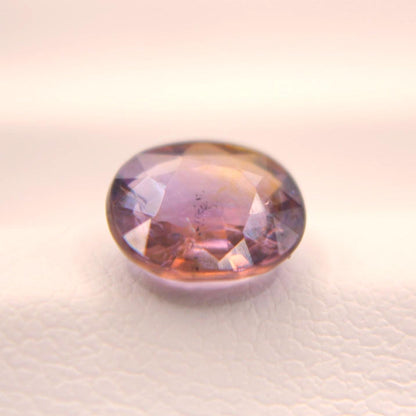 Moody Plum Unheated Sapphire - 1.30 ct - International Gemological Institute (IGI)