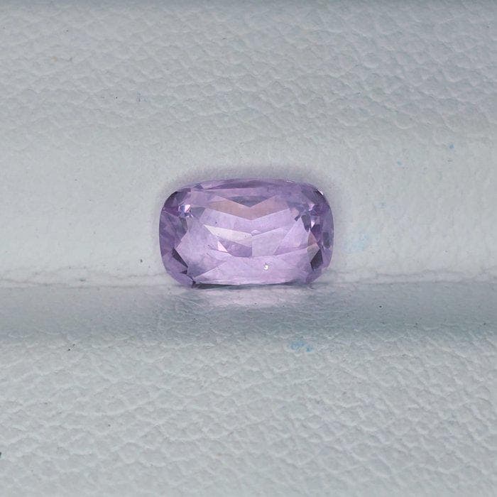 1.00 Ct Cushion Cut Unheated Purple Sapphire | IGI Certified Lavender Gemstone