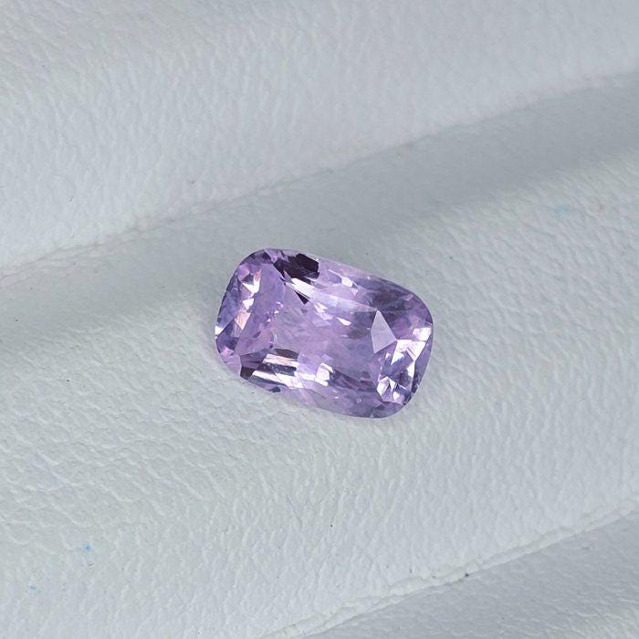 1.00 Ct Cushion Cut Unheated Purple Sapphire | IGI Certified Lavender Gemstone