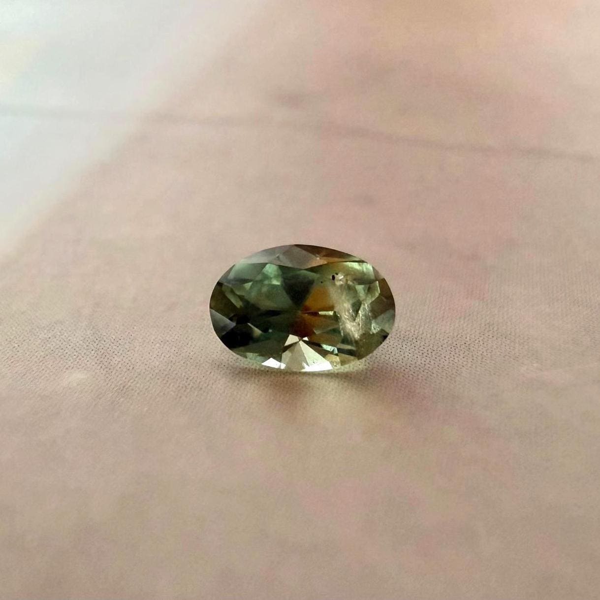 0.40 ct Unheated Montana Sapphire – Hand Mined Green Oval Sapphire | Natural Loose Gemstone for Jewelry or Collection