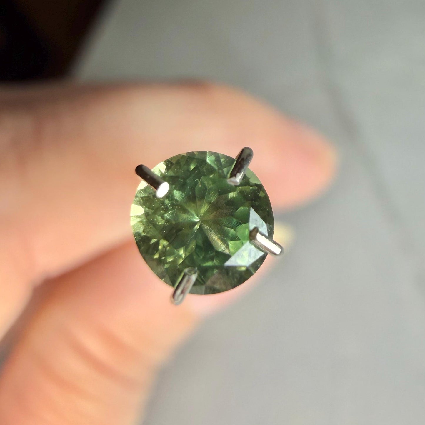 0.70 Ct Montana Sapphire – Natural Green Round Sapphire – Loose Montana Gemstone – USA Sapphire for Ring or Jewelry